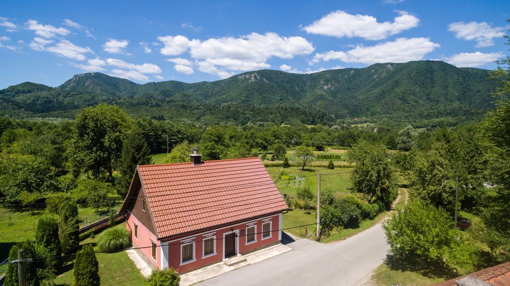 Gorska Kuca Elin Vila Brod na Kupi Exterior foto